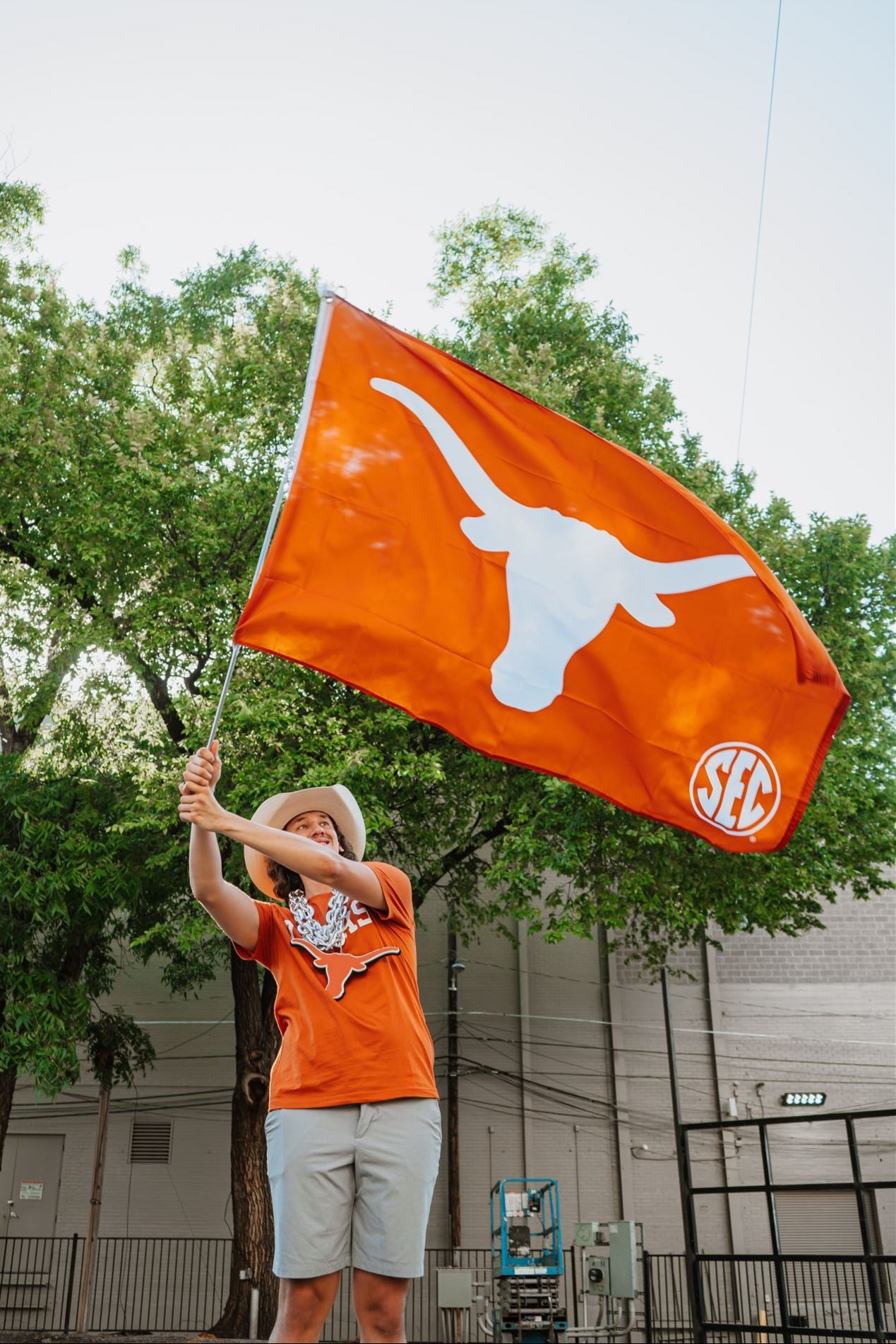 バーベキュー・調理用品 YETI Texas Longhorns Burnt  Rambler 30oz YETI Texas Longhorns Burnt Orange Chug Bottle - 26 oz